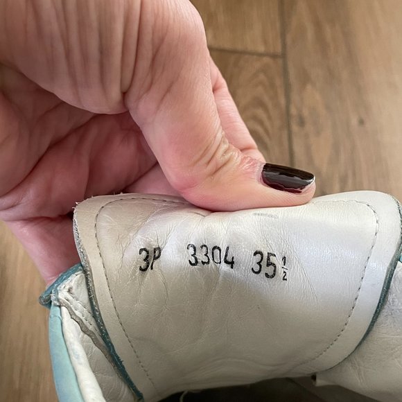 Vintage Prada Women's Slip On Leather Loafers Sky Blue Size 35.5 EU or 5 US - Picture 10 of 10